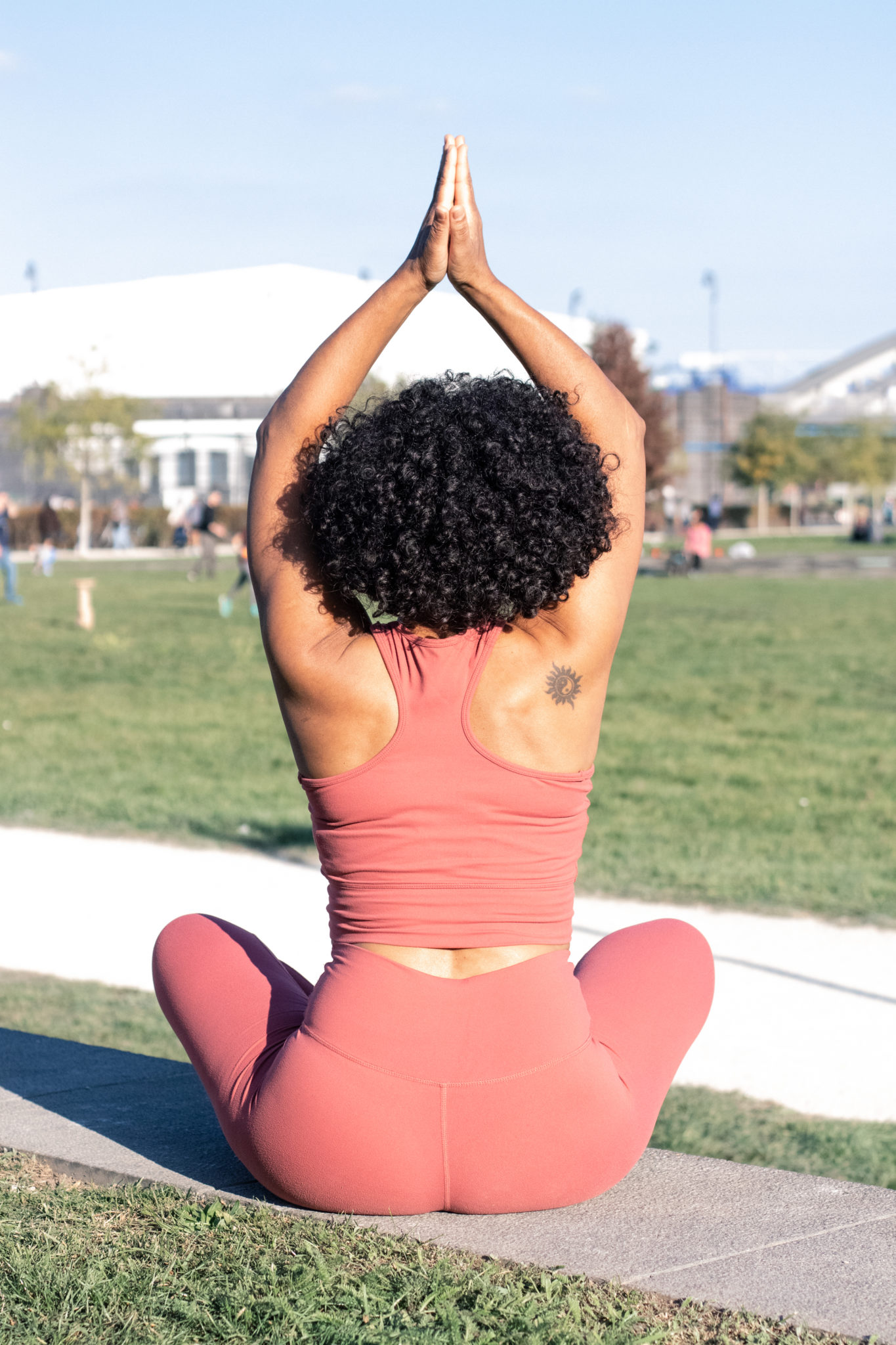 Was ist Yin Yoga? - theyogahive.de
